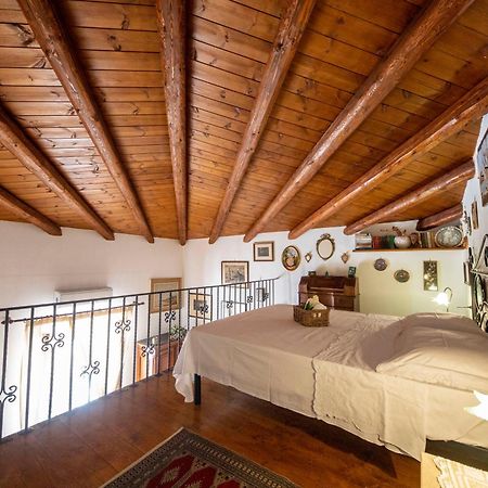 Familyholidays La Finestra Di Fronte เชฟาลู ภายนอก รูปภาพ