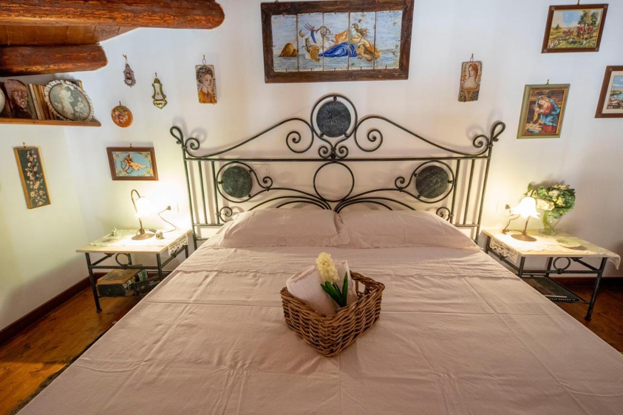 Familyholidays La Finestra Di Fronte เชฟาลู ภายนอก รูปภาพ